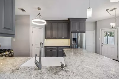 13710 Klamath Falls Drive, Houston, TX 77041 - Photo 10