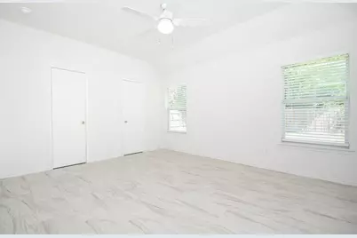 6306 Spruce Manor Lane, Houston, TX 77085 - Photo 14