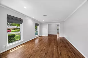9310 Woodmeadow St, Houston, TX 77025 - Photo 6