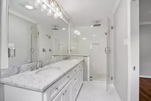 9310 Woodmeadow St, Houston, TX 77025 - Photo 18