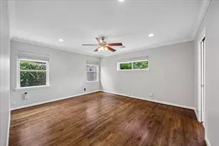 9310 Woodmeadow St, Houston, TX 77025 - Photo 16