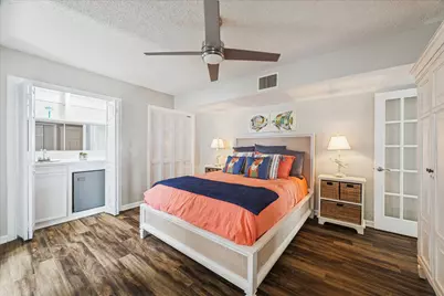 1330 Coral Way, Tiki Island, TX 77554 - Photo 38