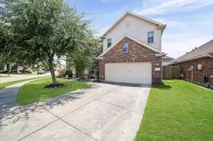 9803 Lynnrose Springs Dr, Tomball, TX 77375 - Photo 2