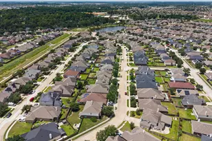 9803 Lynnrose Springs Dr, Tomball, TX 77375 - Photo 42