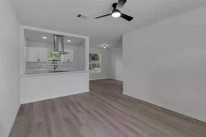 3219 Brea Crest St, Houston, TX 77093 - Photo 12