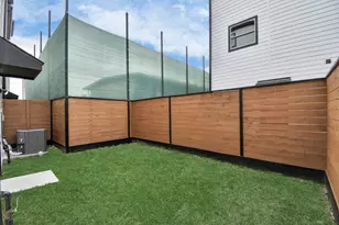 2335 Eagle St, Houston, TX 77004 - Photo 28