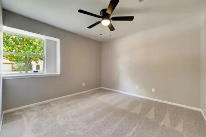 9006 Stone Brook Lane, Houston, TX 77040 - Photo 8