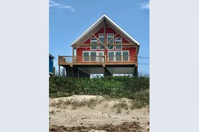 980 Bay Street, Gilchrist, TX 77617 - Photo 2