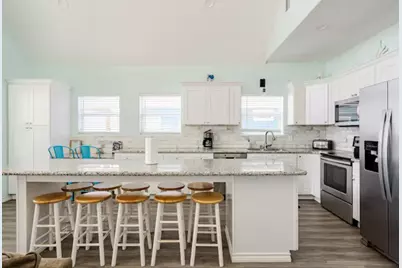 980 Bay Street, Gilchrist, TX 77617 - Photo 16