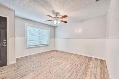 506 N 3rd Street #3, Richmond, TX 77469 - Photo 2