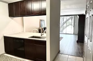3300 Yorktown St, Houston, TX 77056 - Photo 1