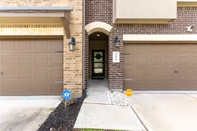 3819 Lancer Circle, Pearland, TX 77581 - Photo 2