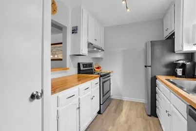 18214 Heritage Lane #8214, Nassau Bay, TX 77058 - Photo 8