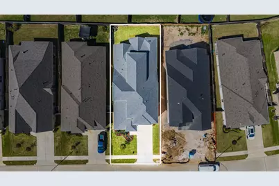 19314 Belmont Stakes Way, Tomball, TX 77377 - Photo 2