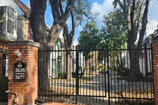 2675 Marilee Ln Ln, Houston, TX 77057 - Photo 16