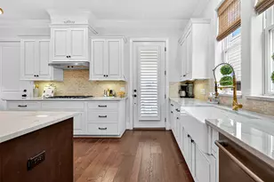 8729 Oak Kolbe Ln, Houston, TX 77080 - Photo 14