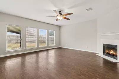 4502 Marquis Avenue, Baytown, TX 77521 - Photo 2