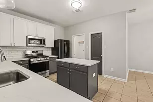 4502 Marquis Ave, Baytown, TX 77521 - Photo 4
