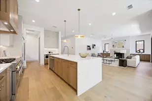 1209 Willard St, Houston, TX 77006 - Photo 10