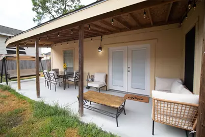 2922 Shadow Trail Drive, Houston, TX 77082 - Photo 20