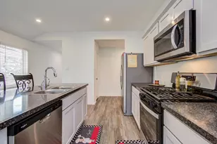 24322 Saddlestone Green Dr, Spring, TX 77373 - Photo 6