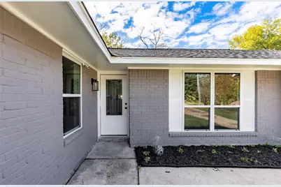 9807 Jaywood Drive, Houston, TX 77040 - Photo 4