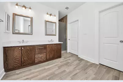 8304 S Breeze Drive #C, Houston, TX 77071 - Photo 18