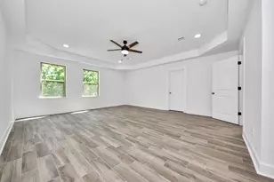 8304 S Breeze Dr, Houston, TX 77071 - Photo 14