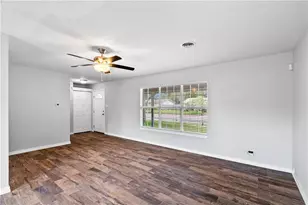 1614 Santa Fe Dr, Kingsville, TX 78363 - Photo 6