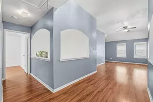 9322 Eaglewood Glen Tr, Houston, TX 77083 - Photo 24