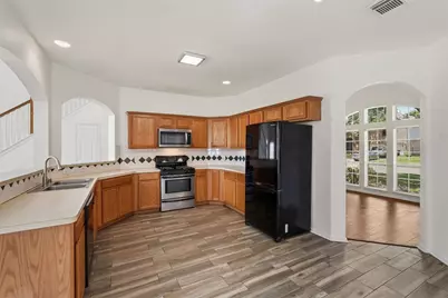 9322 Eaglewood Glen Trail, Houston, TX 77083 - Photo 14