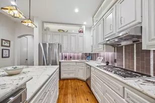 706 E 12th St, Houston, TX 77008 - Photo 18