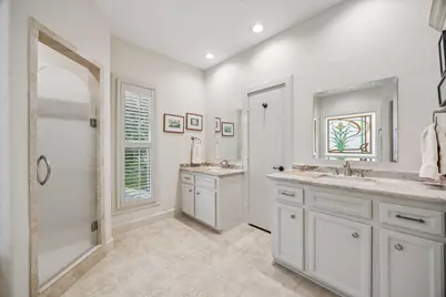 706 E 12th Street, Houston, TX 77008 - Photo 24