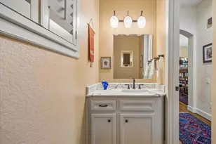 706 E 12th St, Houston, TX 77008 - Photo 30