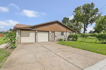 12803 Verdun Drive, Houston, TX 77049 - Photo 4