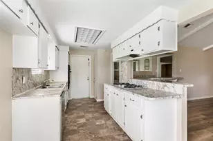 12803 Verdun Dr, Houston, TX 77049 - Photo 14