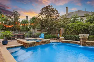 5902 Royal Hill Ct, Kingwood, TX 77345 - Photo 2