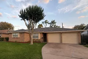 7335 Tanager St, Houston, TX 77074 - Photo 1
