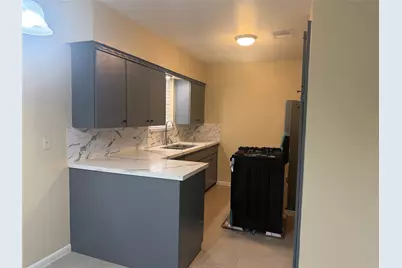 7335 Tanager Street, Houston, TX 77074 - Photo 4