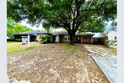 4105 Ella Boulevard, Houston, TX 77018 - Photo 2