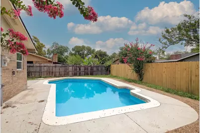 15507 Sierra Valle Drive, Houston, TX 77083 - Photo 46