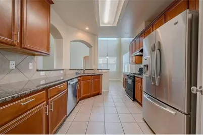 6302 Wellness Landing Ln, Houston, TX 77072 - Photo 12