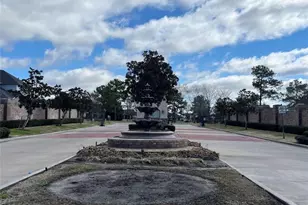 10888 Dauphine St, Willis, TX 77318 - Photo 10