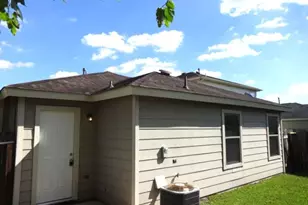 9510 Narnia Springs Ct, Houston, TX 77075 - Photo 14