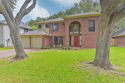 1918 Fir Tree Drive, League City, TX 77573 - Photo 2