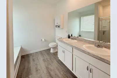 209 Bryan Way, Angleton, TX 77515 - Photo 16