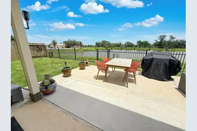 209 Bryan Way, Angleton, TX 77515 - Photo 20