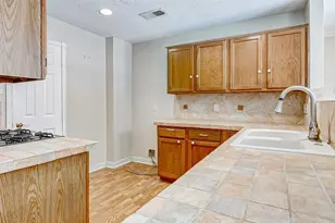2010 Hickory Glen Dr, Missouri City, TX 77489 - Photo 10