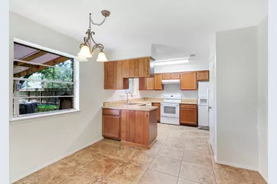 10314 Paintbrush Lane, Sugar Land, TX 77498 - Photo 10