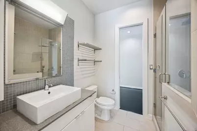 207 Pierce Street #205, Houston, TX 77002 - Photo 20